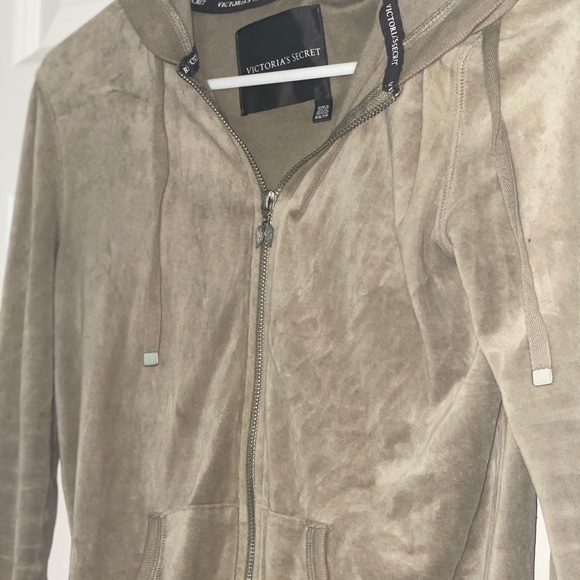 Victoria secret Jacket - Picture 3 of 4